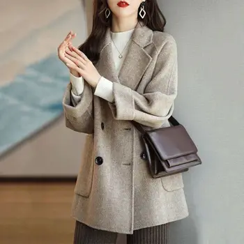 Женская одежда 2023 осень / зима Новый корейский стиль Мода Простое универсальное шерстяное пальто со свободным рукавом и воротником